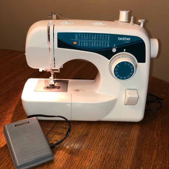 Brother Other - Brother XL 2600i Sewing Machine